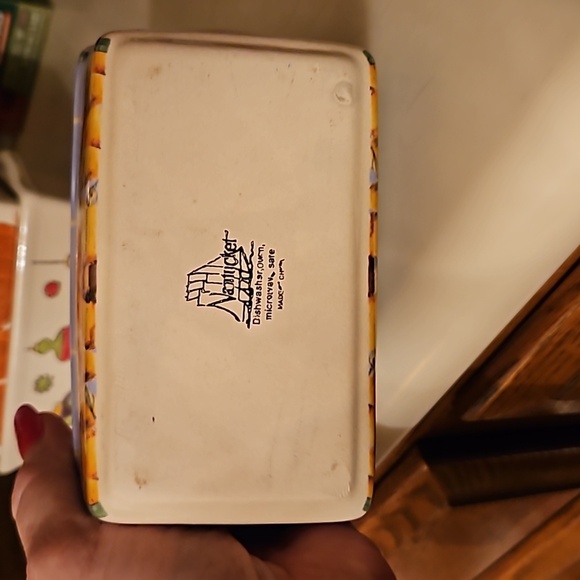 #203 Nantucket Loaf Pan Beige Ceramic Stoneware Mini Bakeware- Various Patterns - Picture 4 of 6